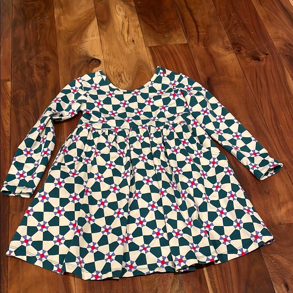 Hanna Andersson US size 4 NWOT girls dress peppermint swirl